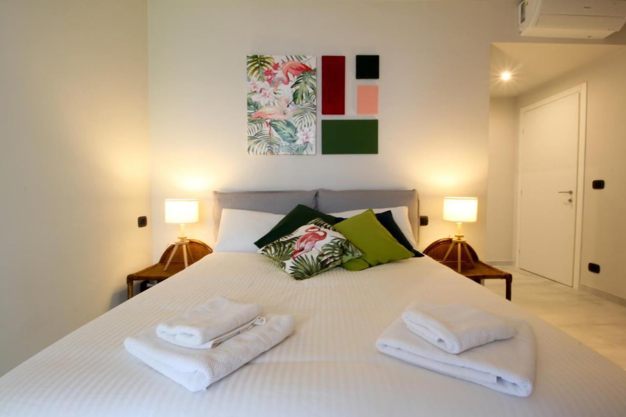 Parrots & Palms Apartment Bordighera Luaran gambar