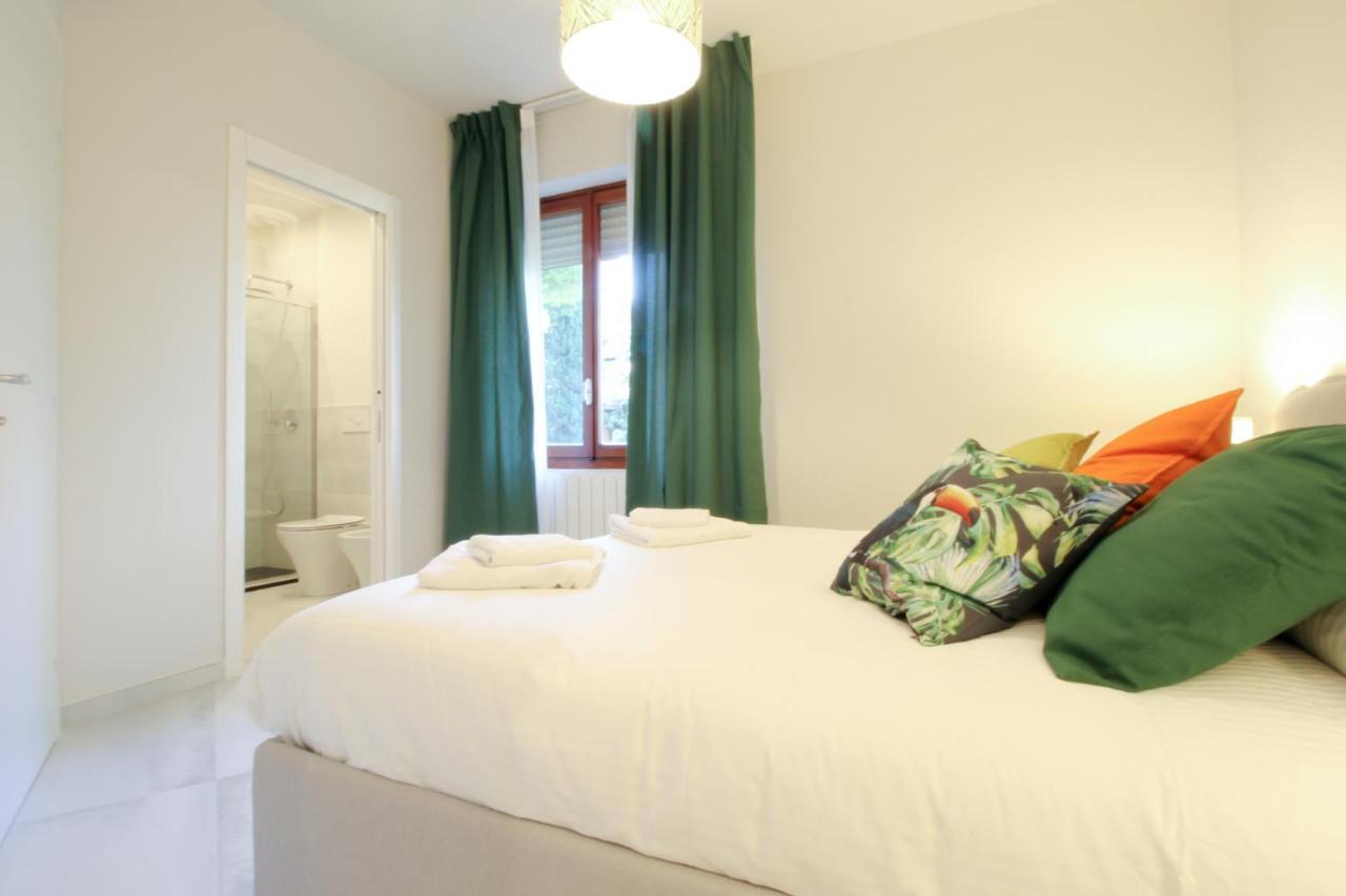 Parrots & Palms Apartment Bordighera Luaran gambar